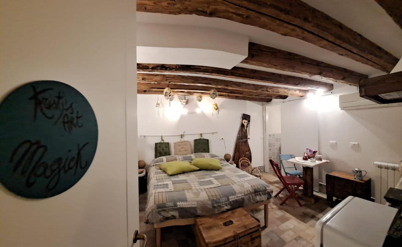 Kristj'S Art Apartment Venice Exterior photo
